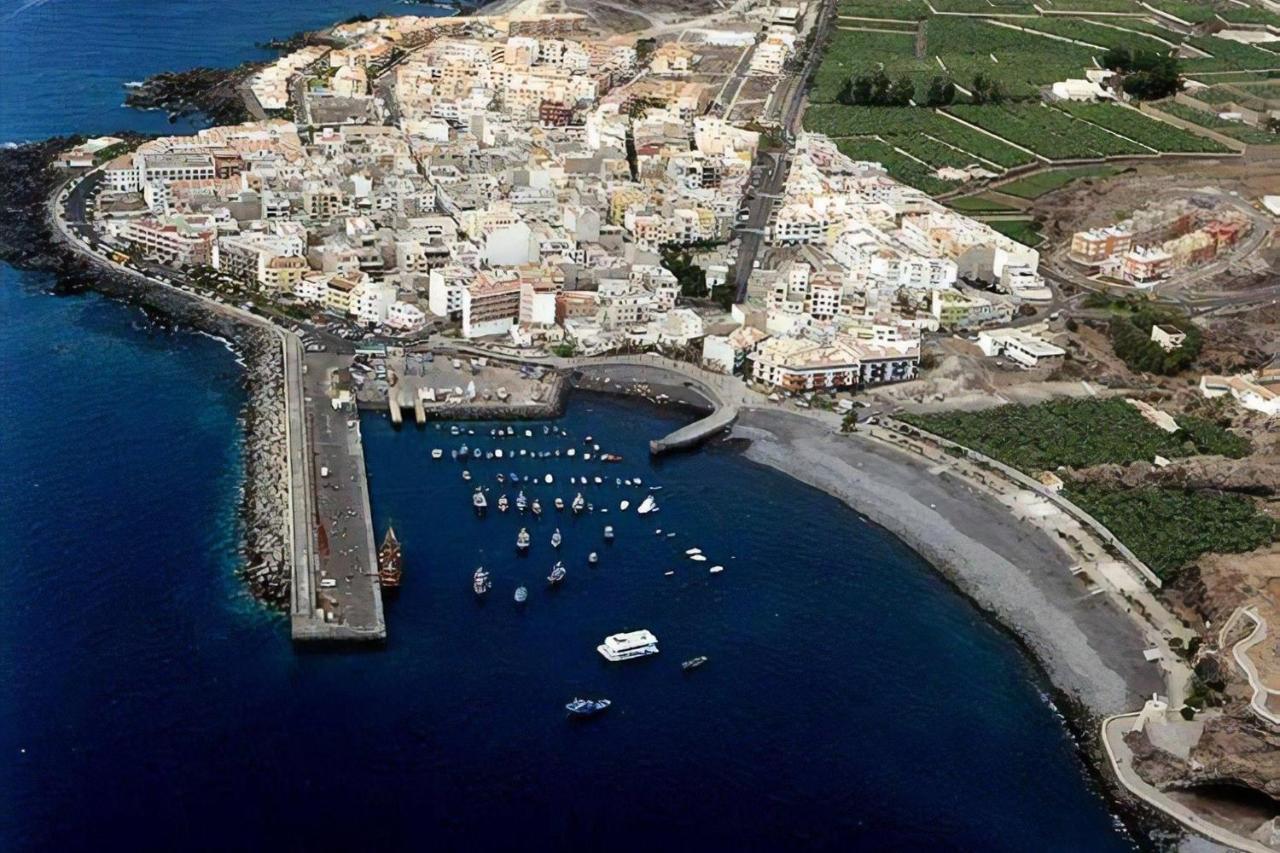 Beautiful Renovated Apartment With Air Conditioning Just Steps From The Sea In Playa San Juan מראה חיצוני תמונה